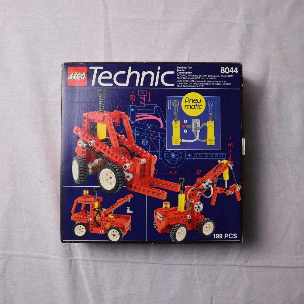 LEGO Technic 8044 Pneumatic Construction Vehicle Building Toy Set READ